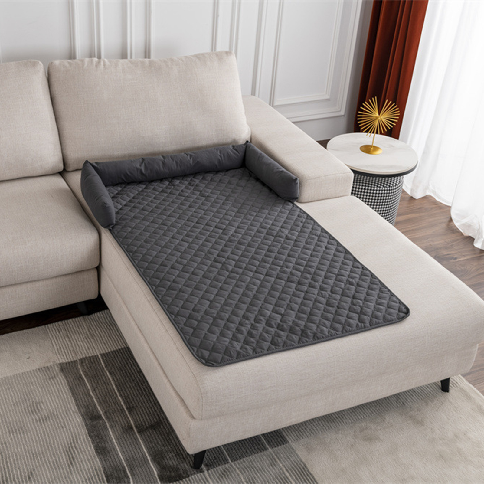 Coach Dog Bed - Image 2