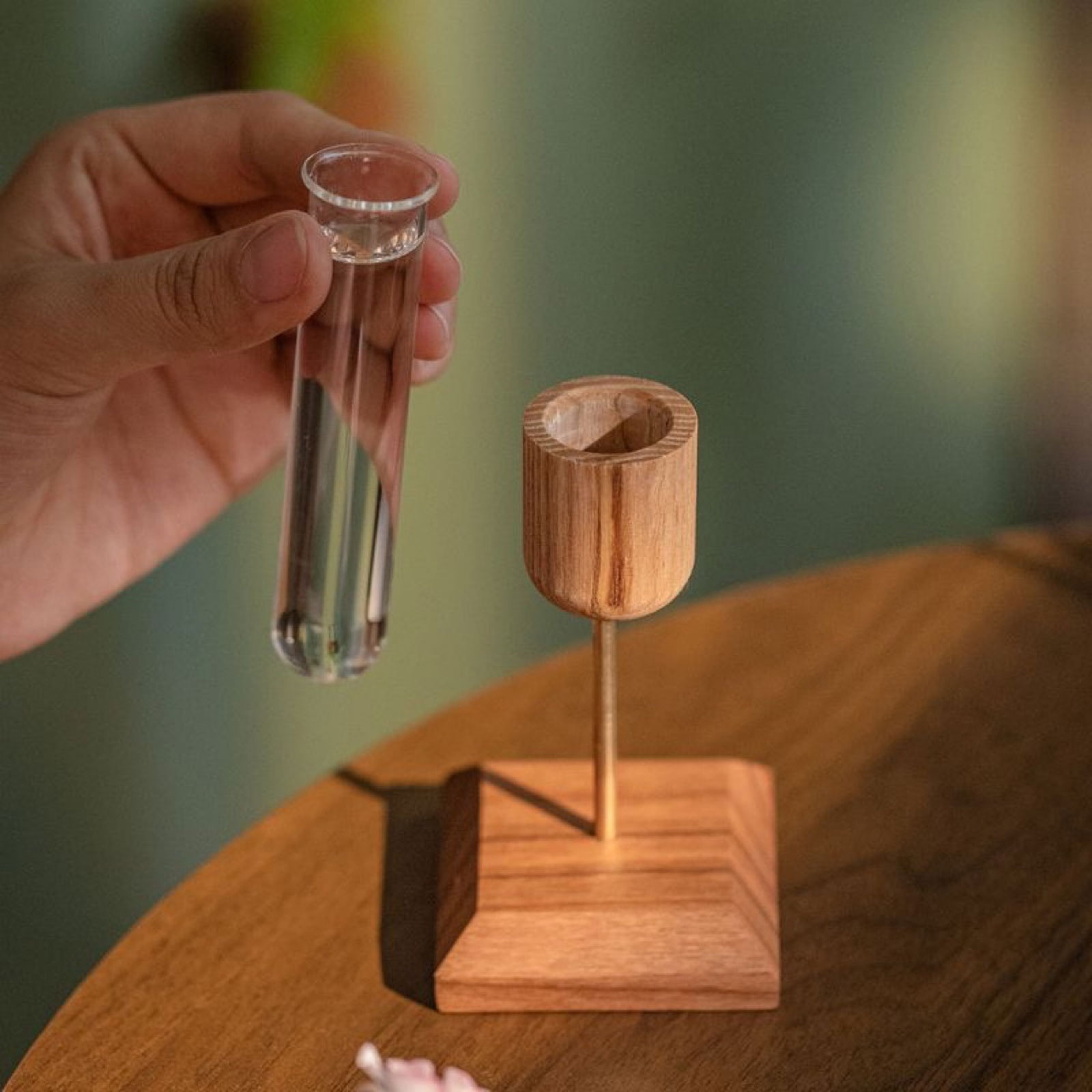 Wooden Base Glass Flower Vase - Image 3